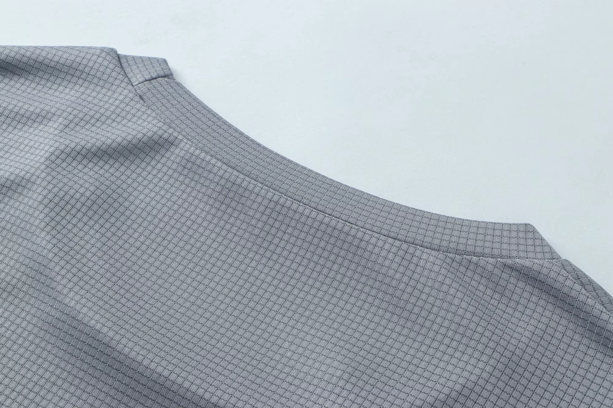 Men's Quick Dry Short Sleeve Gym Running Moisture Wicking Round Neck Shirt Training Exercise Gym Sport Shirt Tops Lightweight