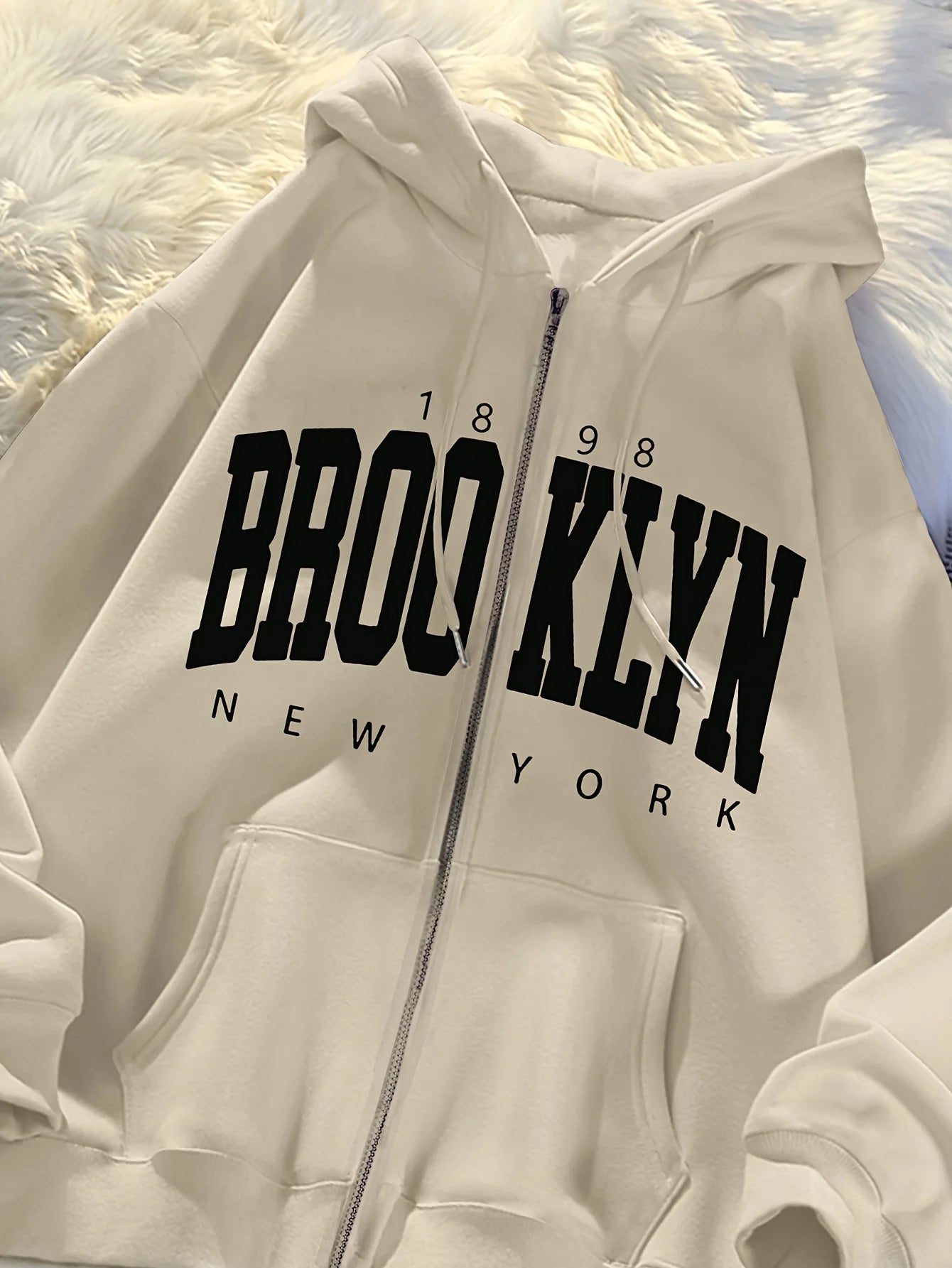 Men’s Classic Zip-Up Fleece Hoodie – Casual Winter Comfort (Black)